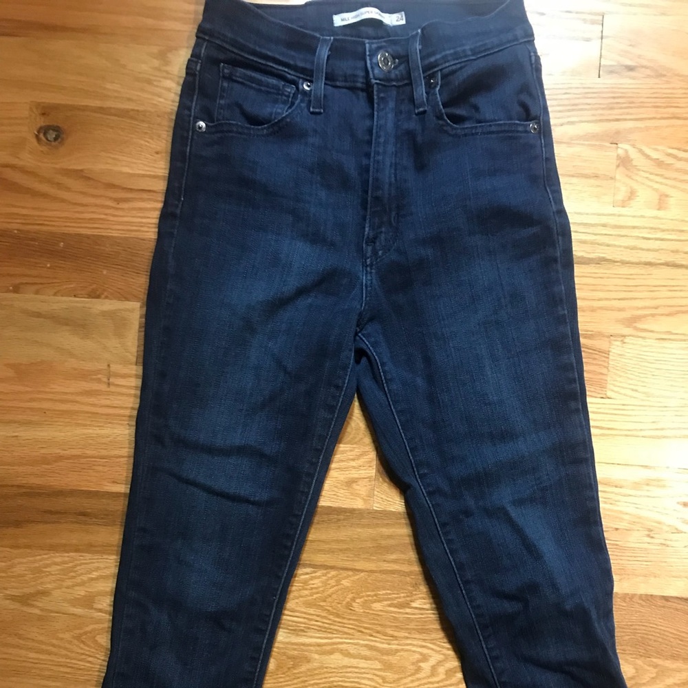 Levi’s Mile High in Daydreaming